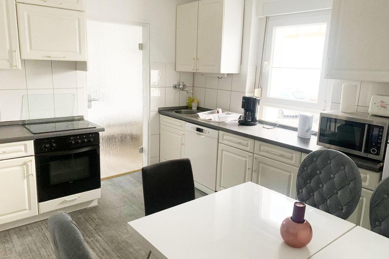 3 Bedroom Apartment In Leverkusen Luaran gambar