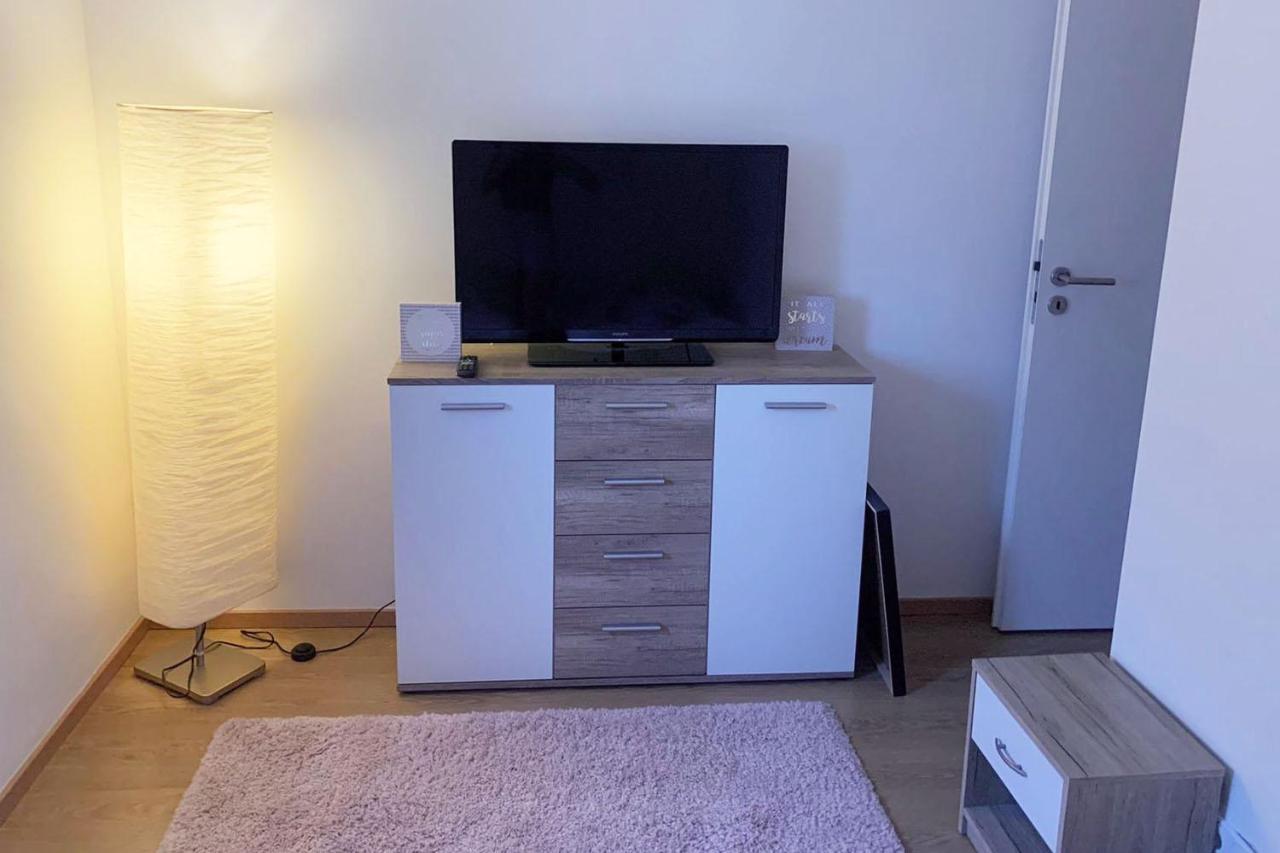 3 Bedroom Apartment In Leverkusen Luaran gambar